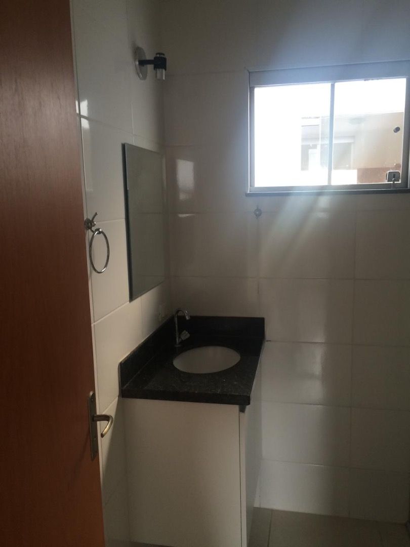 Casa à venda com 3 quartos, 190m² - Foto 5