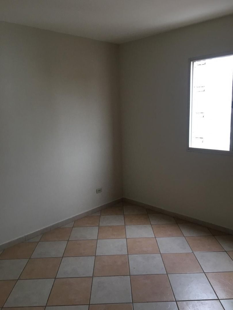 Apartamento à venda com 2 quartos, 55m² - Foto 4