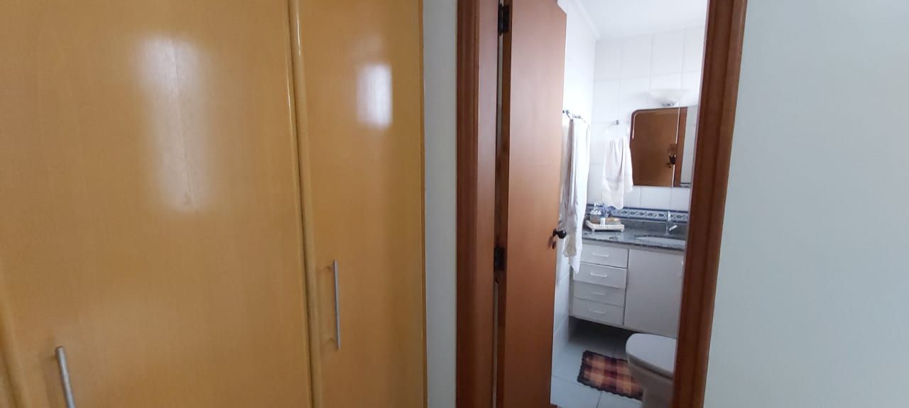 Apartamento à venda com 3 quartos, 82m² - Foto 13