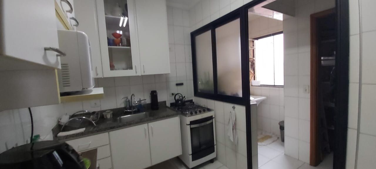 Apartamento à venda com 3 quartos, 82m² - Foto 8