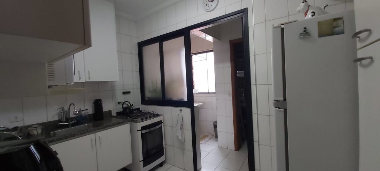 Apartamento à venda com 3 quartos, 82m² - Foto 9