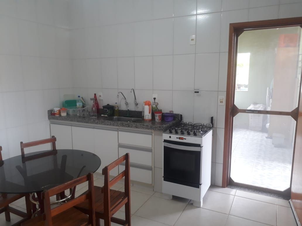 Chácara à venda com 2 quartos, 200m² - Foto 19