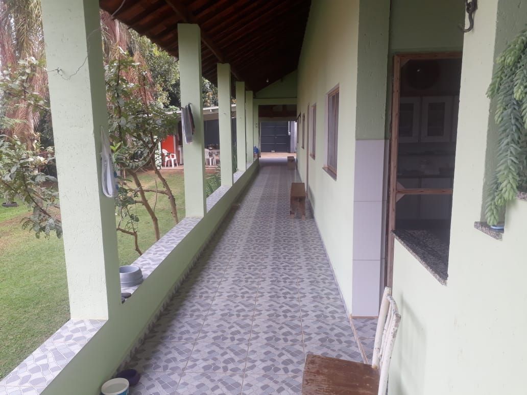 Chácara à venda com 2 quartos, 200m² - Foto 22