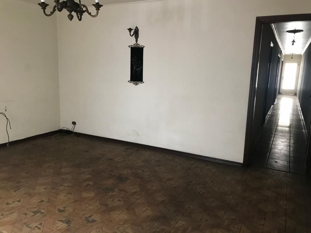 Casa Comercial à venda com 3 quartos, 150m² - Foto 4