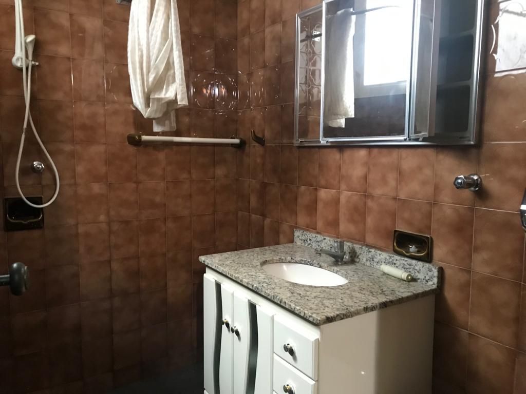 Casa Comercial à venda com 3 quartos, 150m² - Foto 6