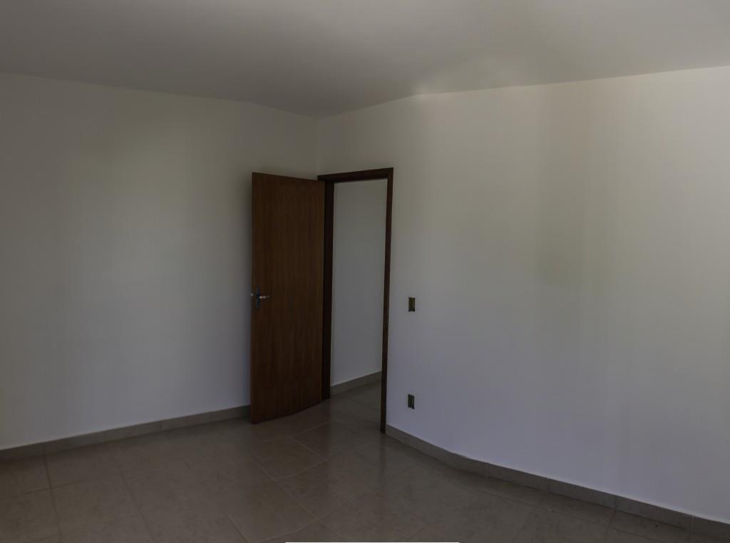 Casa à venda com 2 quartos, 78m² - Foto 15