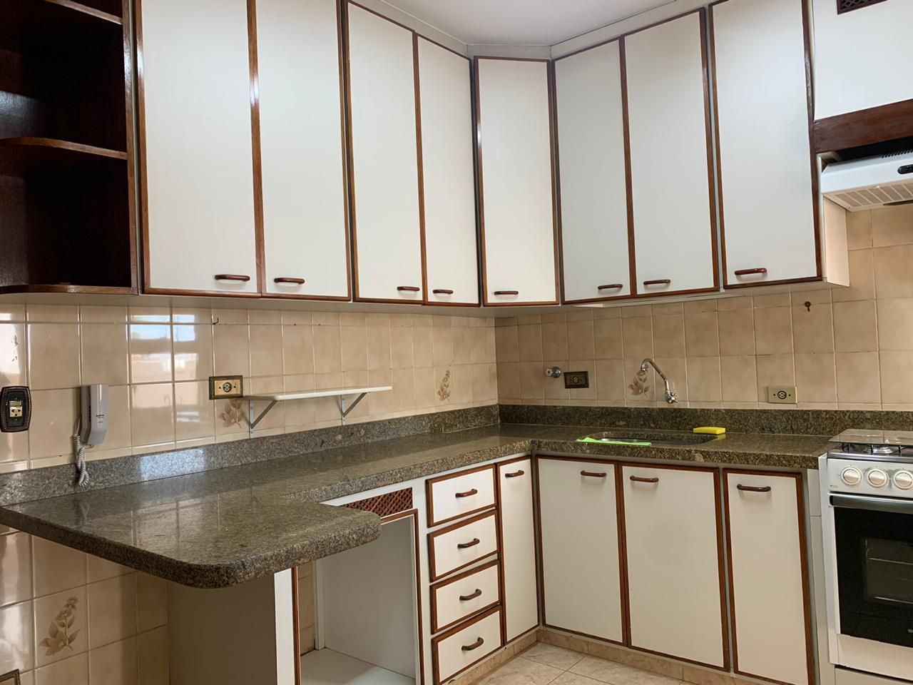 Apartamento à venda com 3 quartos, 104m² - Foto 6