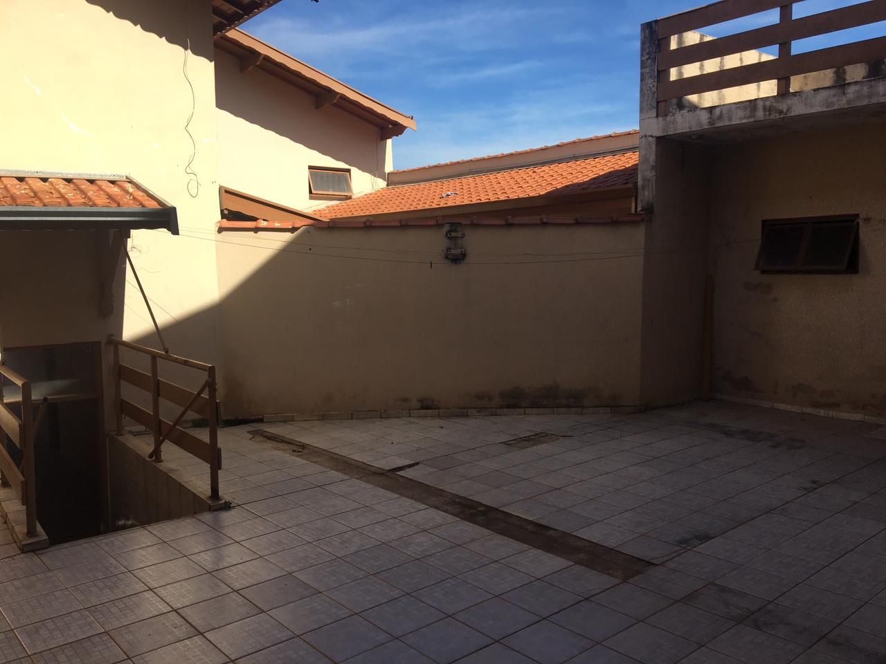 Casa à venda com 2 quartos, 278m² - Foto 4