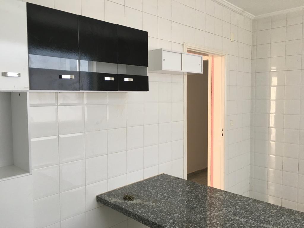 Casa à venda com 3 quartos, 280m² - Foto 10