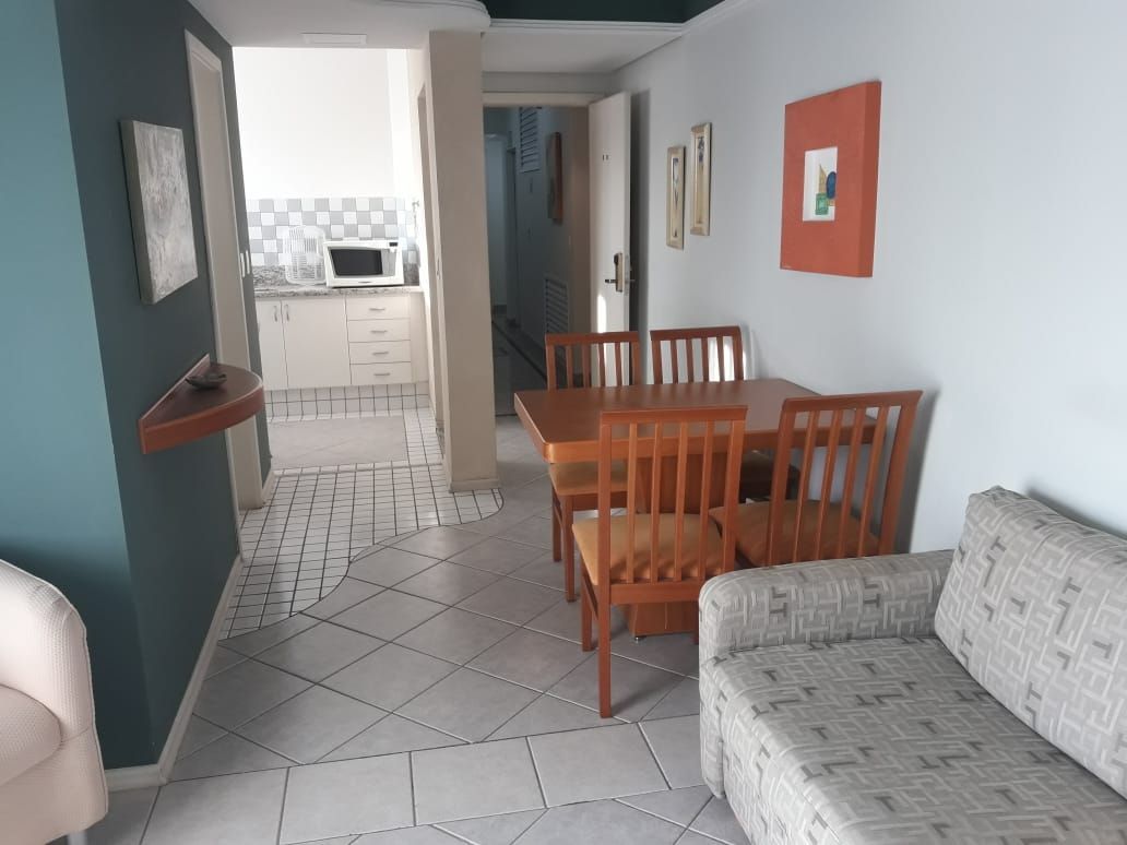 Apartamento à venda com 1 quarto, 37m² - Foto 2