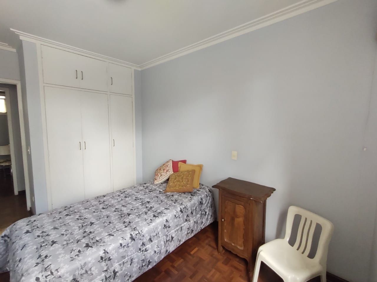 Apartamento à venda com 3 quartos, 106m² - Foto 7