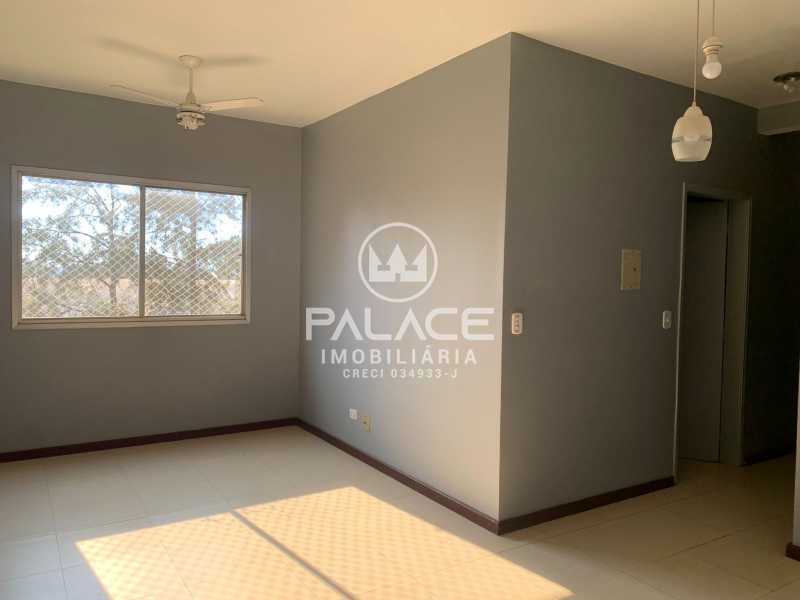 Apartamento para alugar com 3 quartos, 73m² - Foto 1