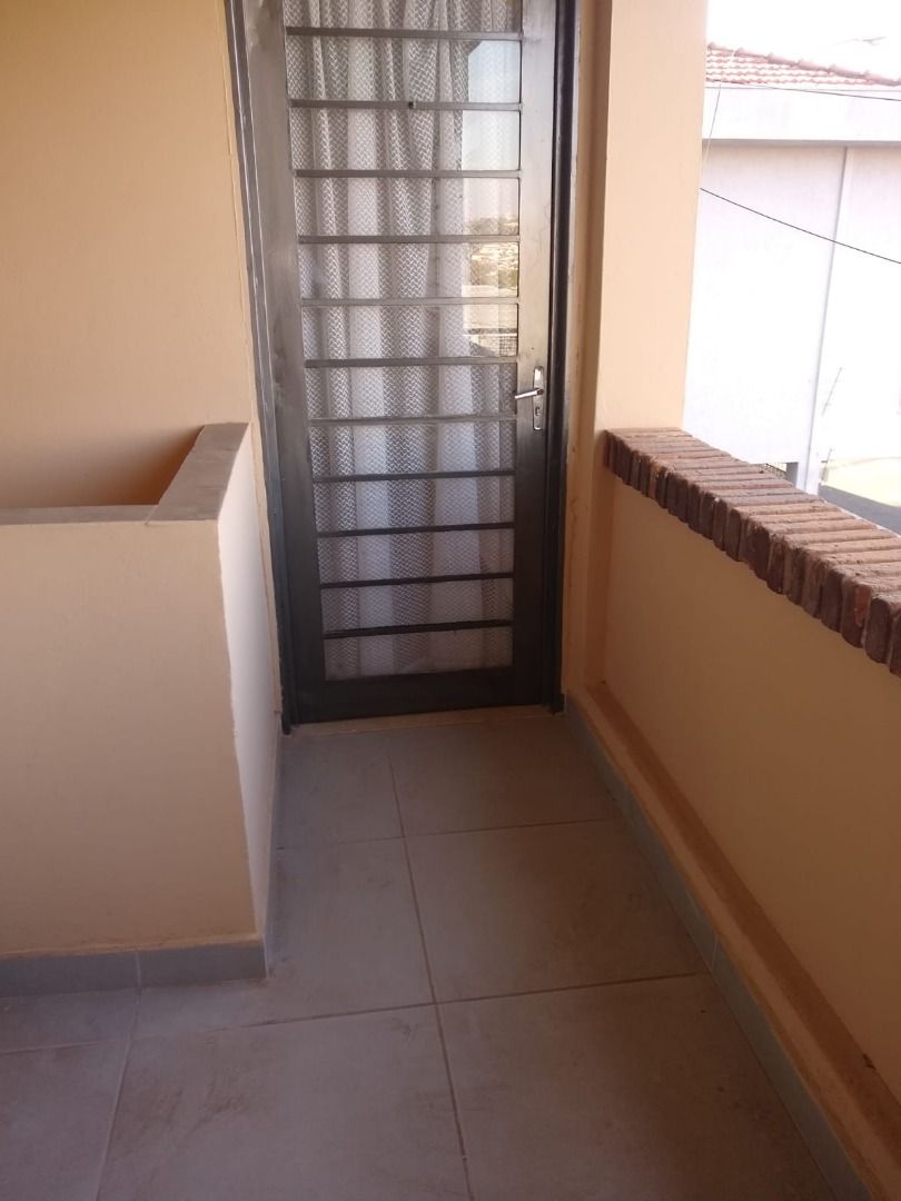 Casa para alugar com 3 quartos, 100m² - Foto 4