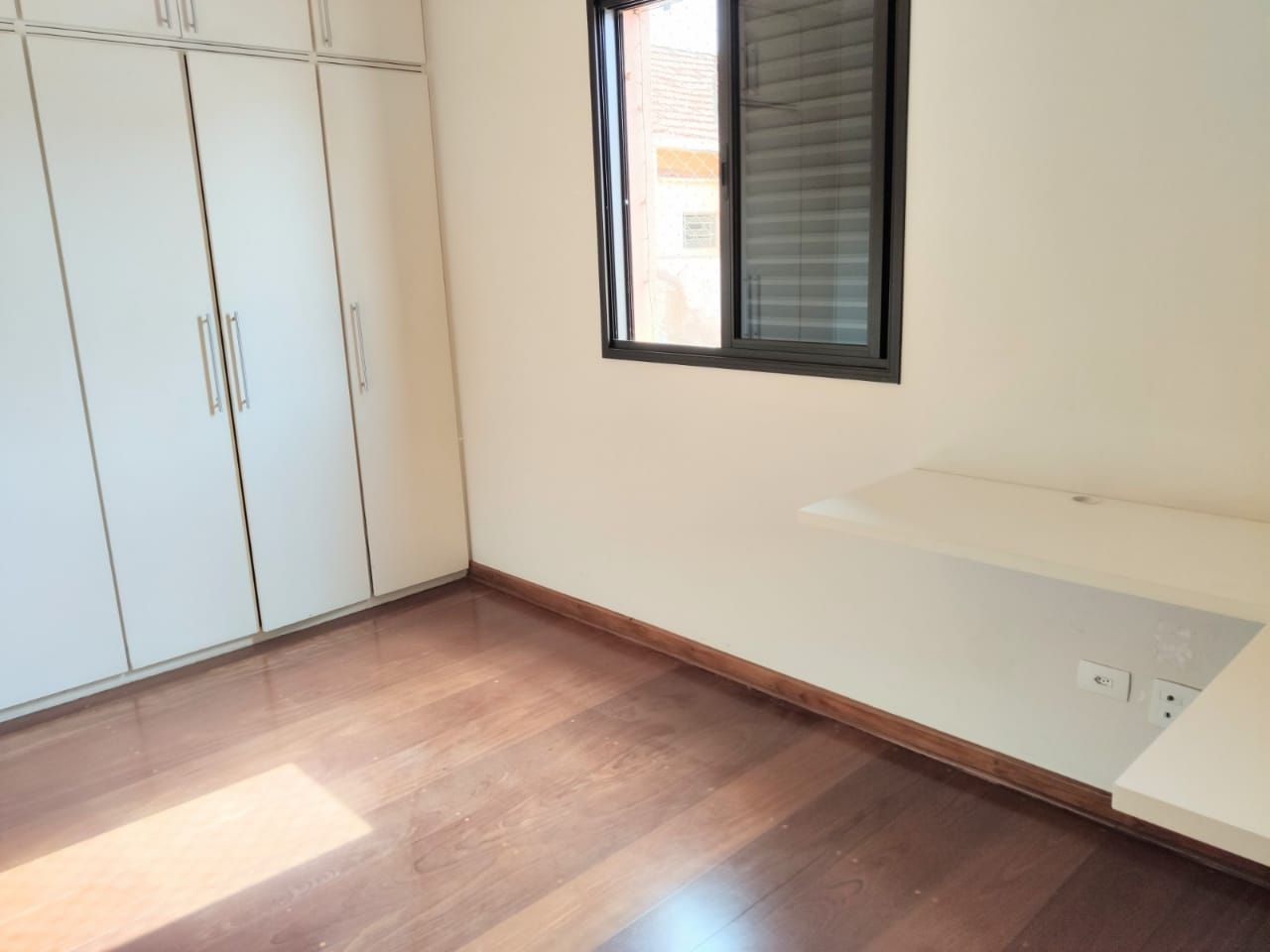 Apartamento à venda com 3 quartos, 84m² - Foto 11