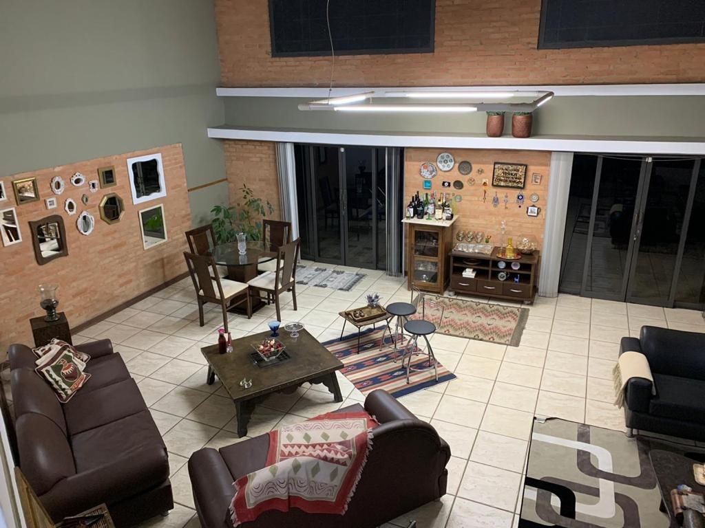 Casa à venda com 3 quartos, 365m² - Foto 5