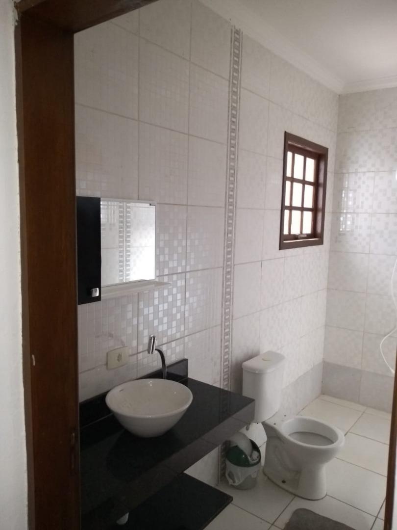 Casa à venda com 2 quartos, 180m² - Foto 13