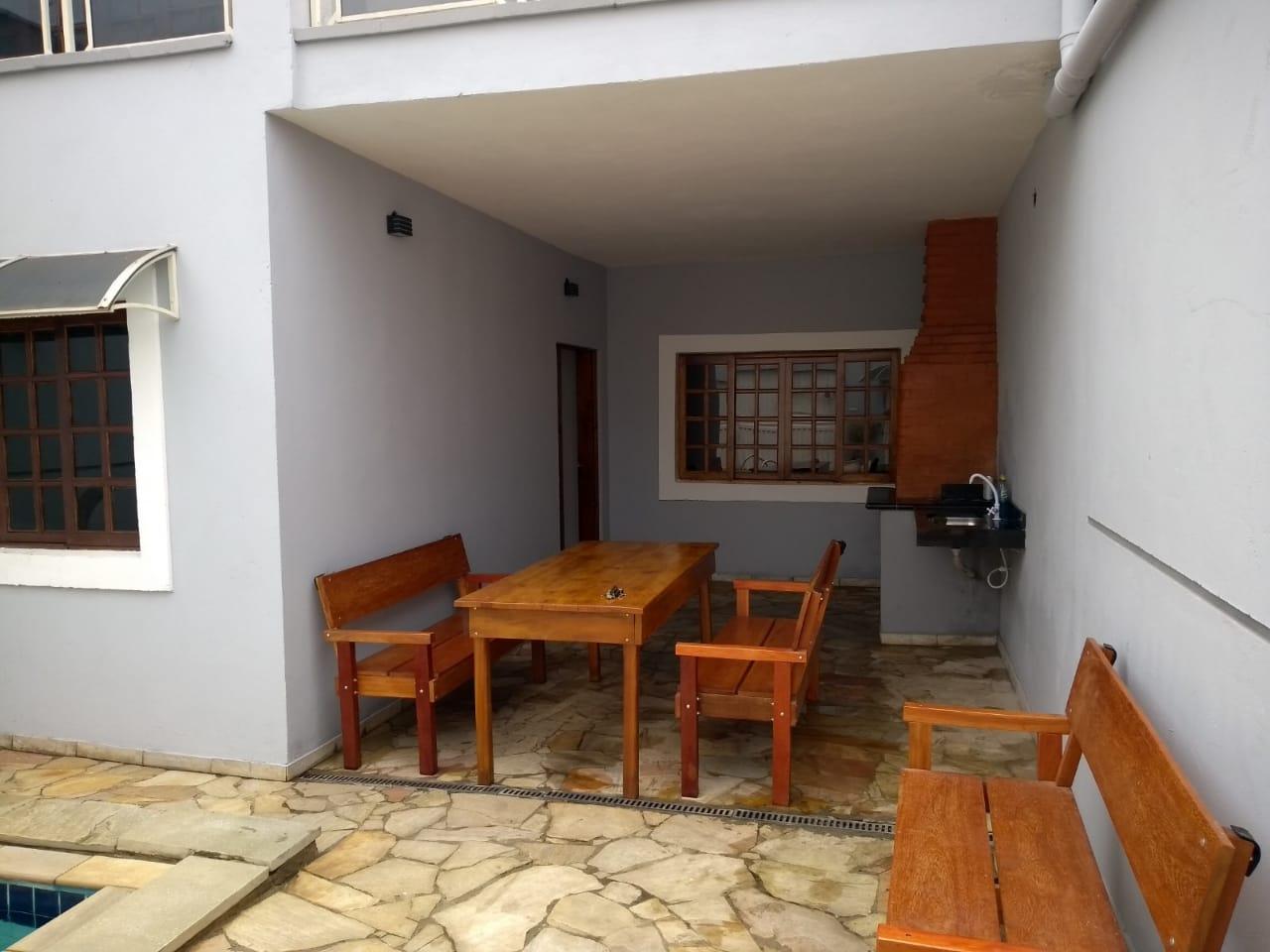 Casa à venda com 2 quartos, 180m² - Foto 7