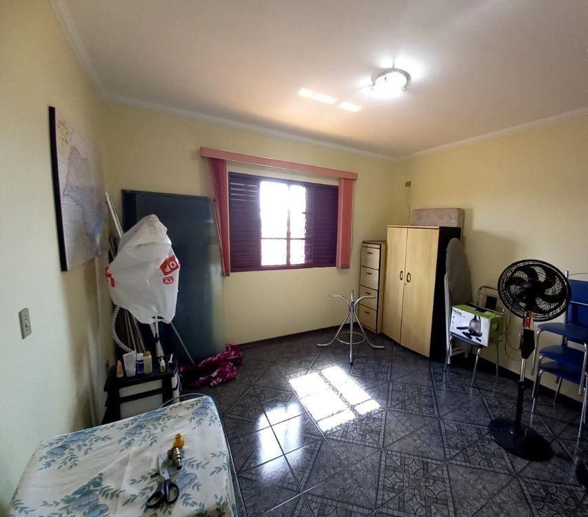 Casa à venda com 3 quartos, 179m² - Foto 13