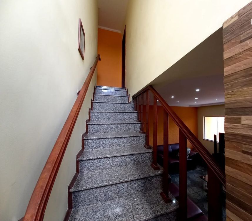 Casa à venda com 3 quartos, 179m² - Foto 6