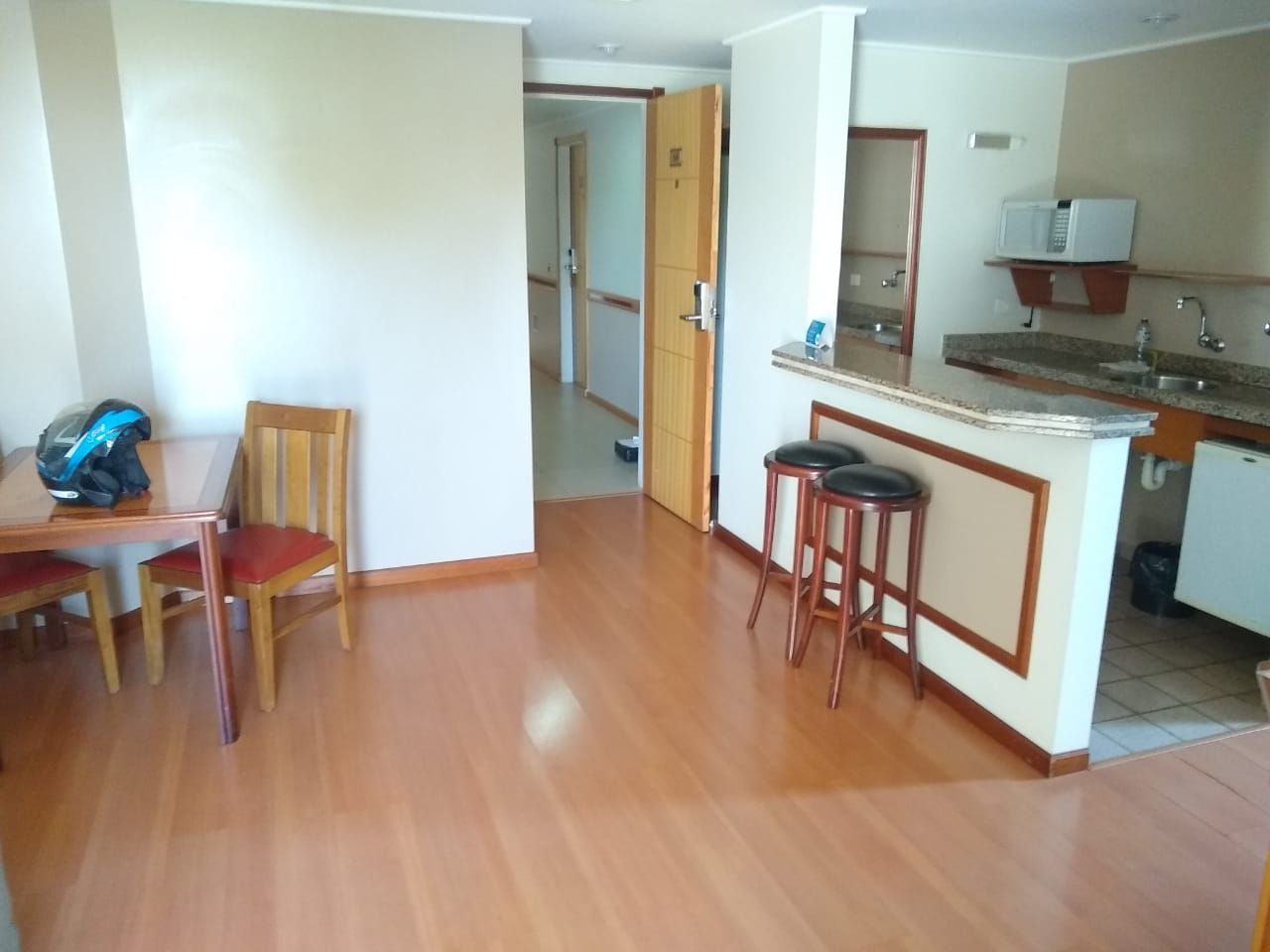 Apartamento à venda com 1 quarto, 38m² - Foto 1