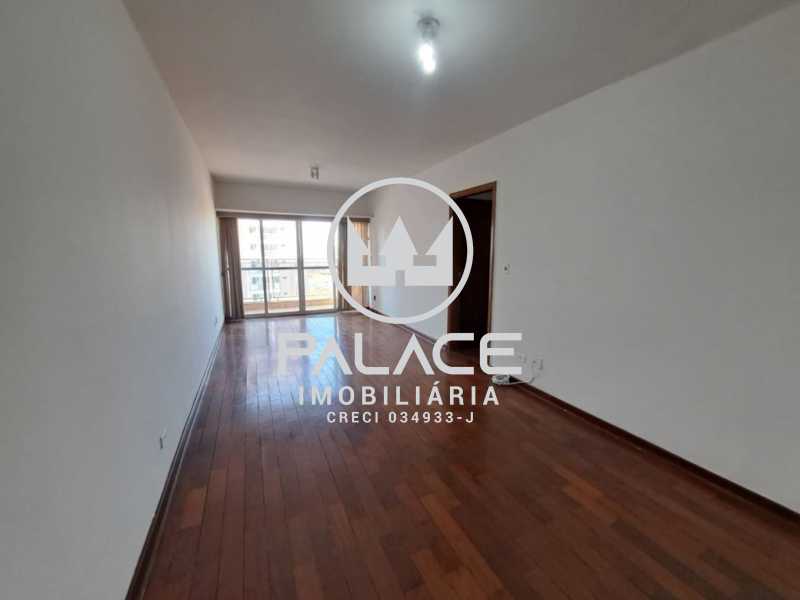 Apartamento à venda com 3 quartos, 110m² - Foto 3