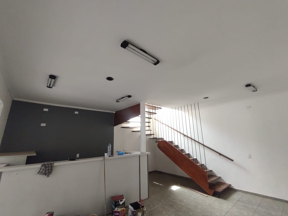 Casa Comercial à venda com 8 quartos, 267m² - Foto 5