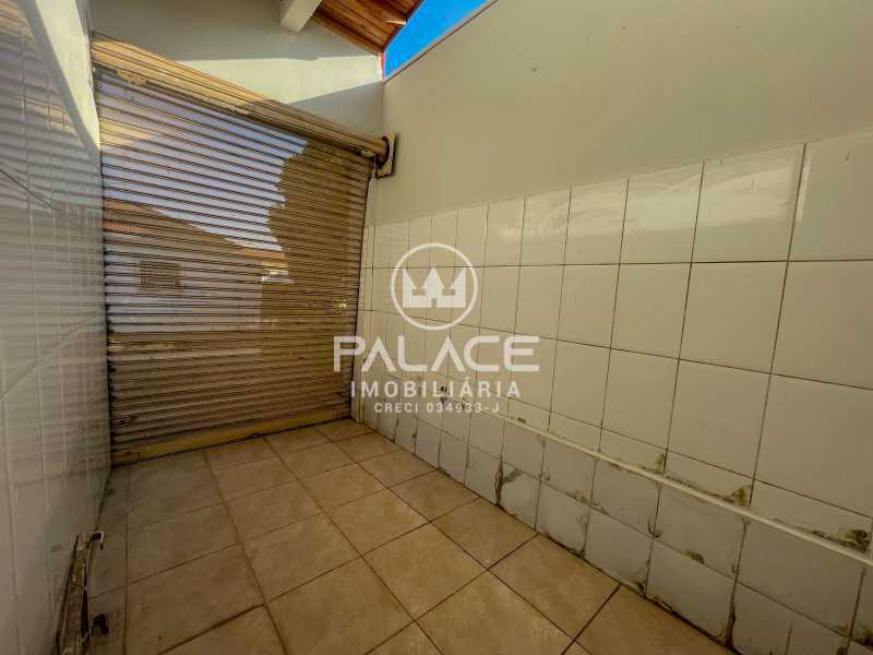 Casa para alugar com 2 quartos, 79m² - Foto 17