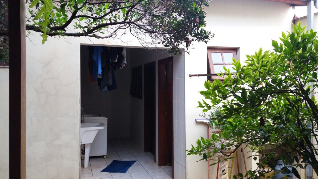 Casa de Condomínio à venda com 3 quartos, 250m² - Foto 17