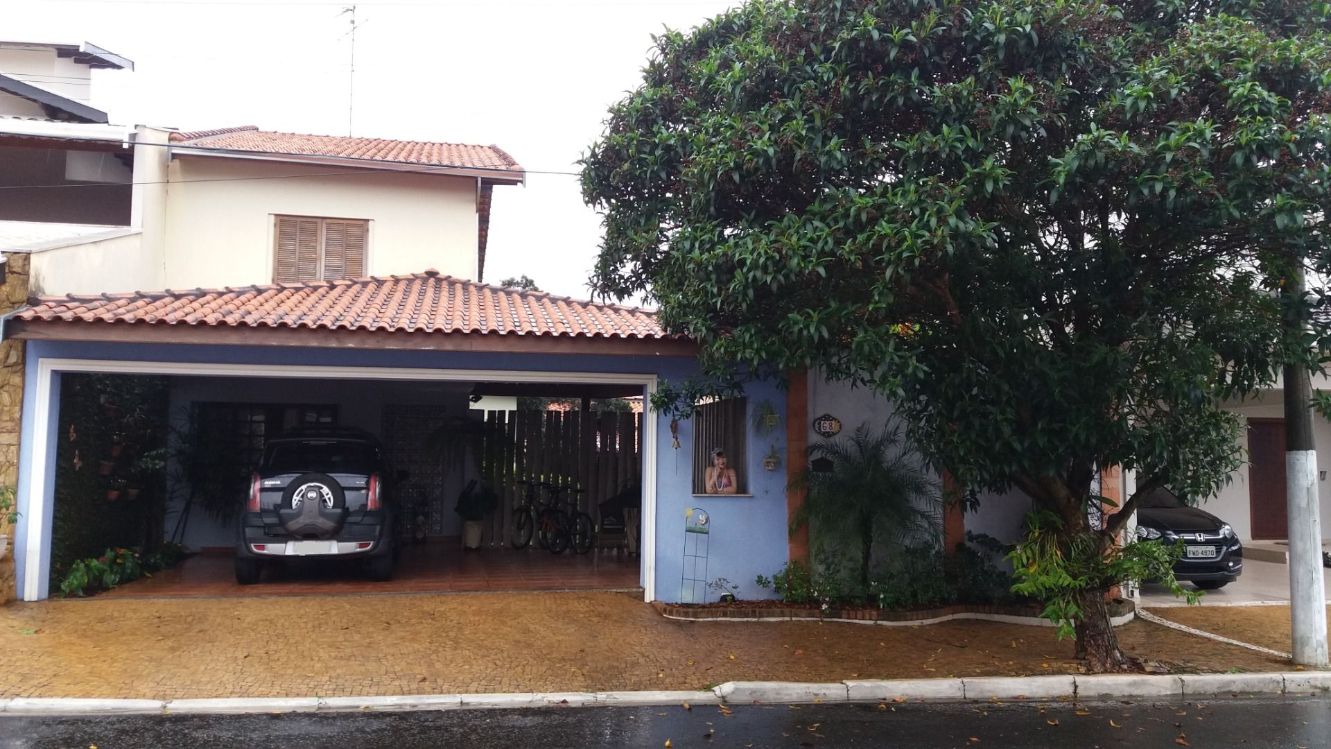 Casa de Condomínio à venda com 3 quartos, 250m² - Foto 2