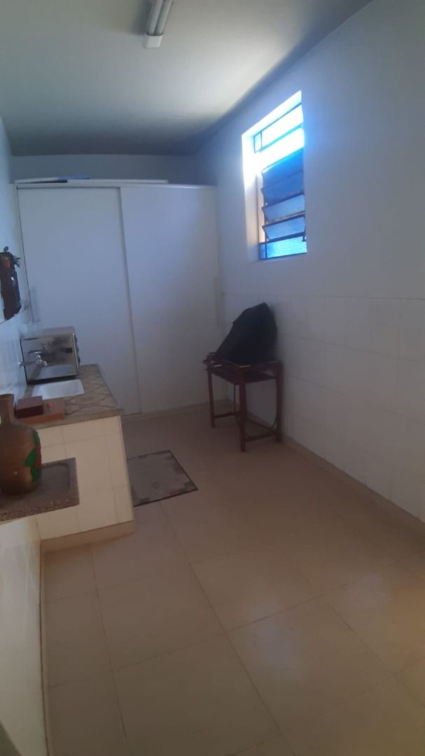 Casa à venda com 3 quartos, 193m² - Foto 15