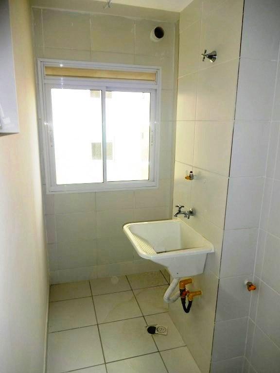 Apartamento à venda com 2 quartos, 62m² - Foto 11