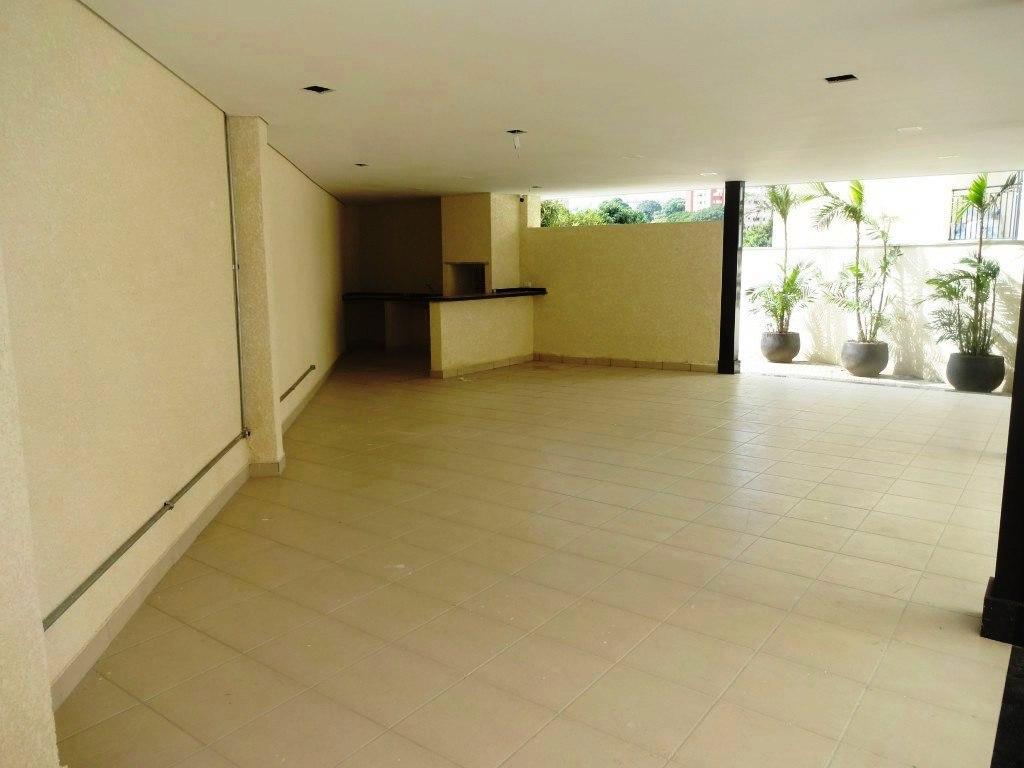 Apartamento à venda com 2 quartos, 62m² - Foto 28