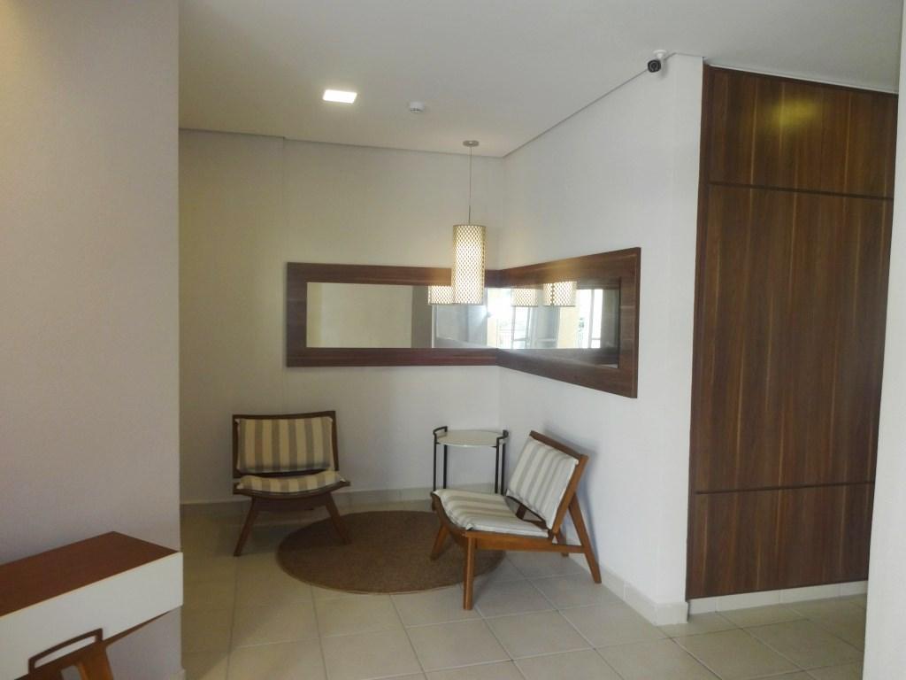 Apartamento à venda com 2 quartos, 62m² - Foto 5