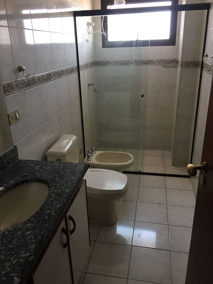 Apartamento à venda com 3 quartos, 170m² - Foto 6