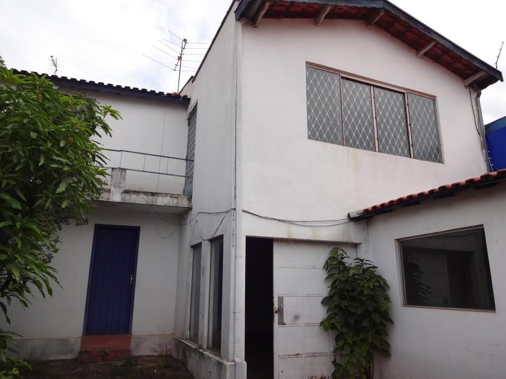 Casa Comercial à venda com 5 quartos, 450m² - Foto 13