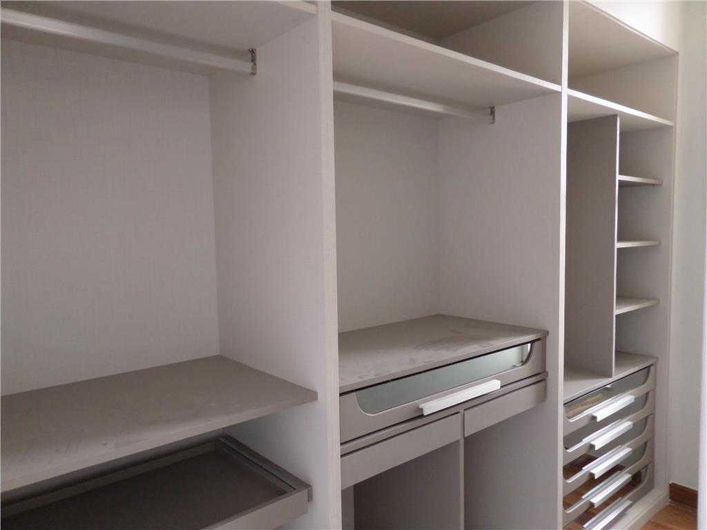 Apartamento à venda com 3 quartos, 400m² - Foto 4