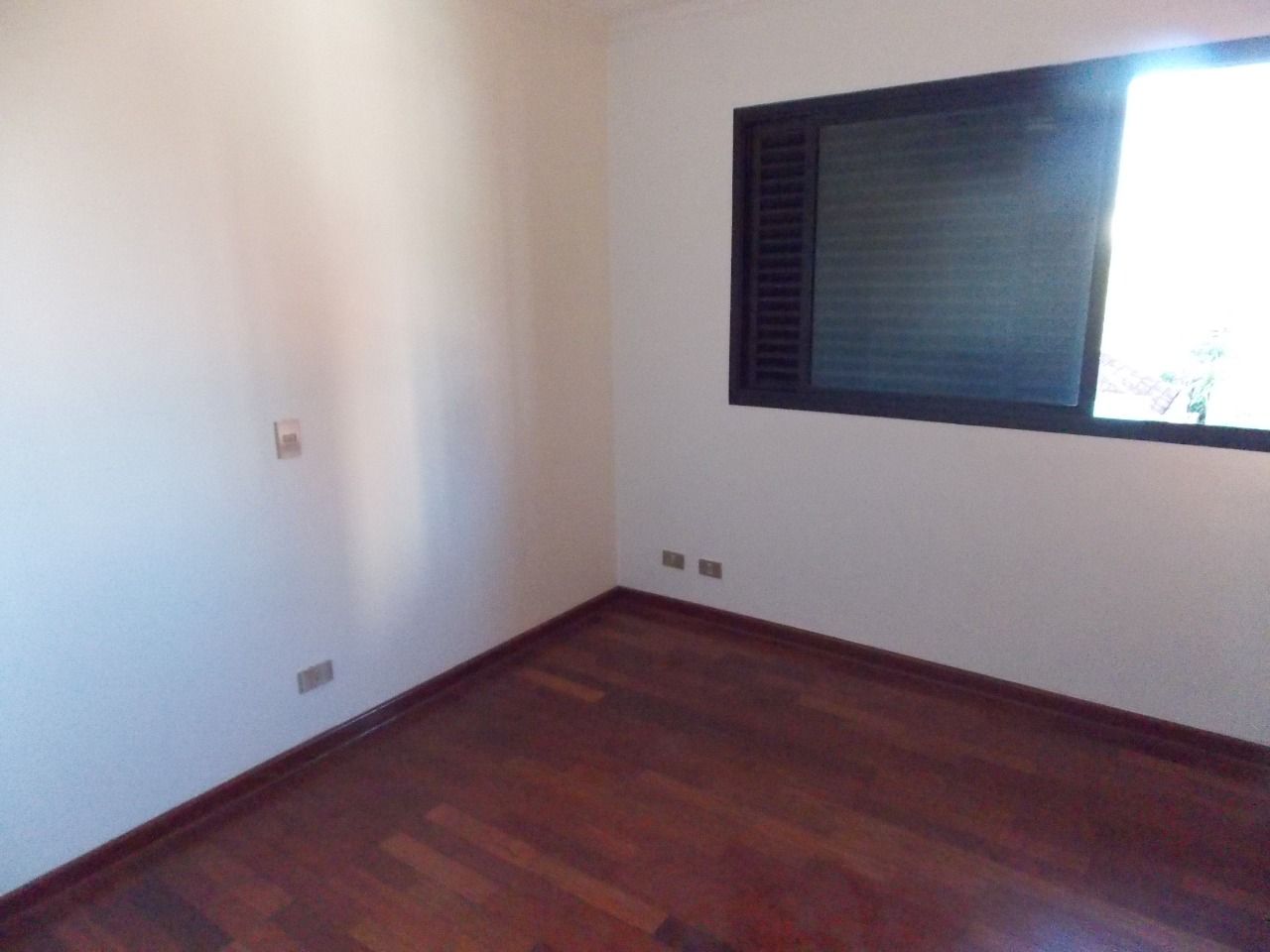 Apartamento à venda com 3 quartos, 147m² - Foto 10