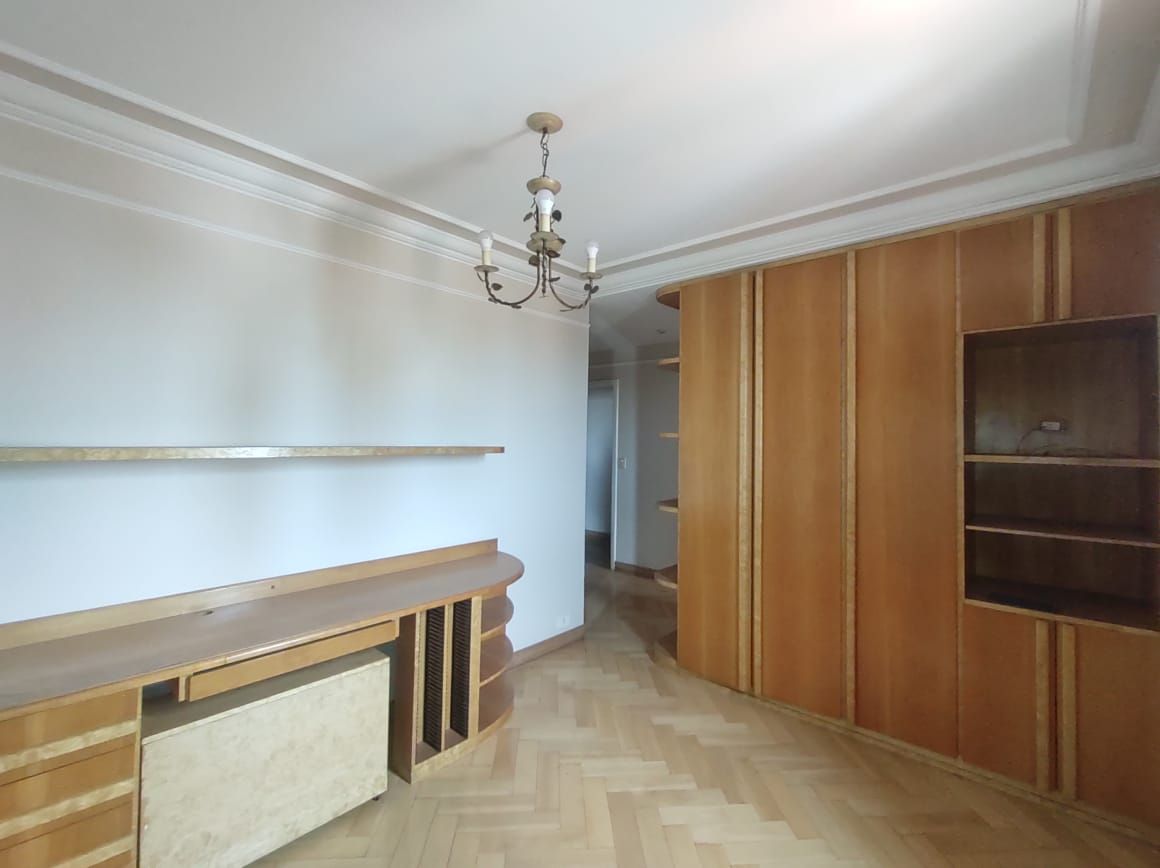 Apartamento à venda com 3 quartos, 220m² - Foto 13