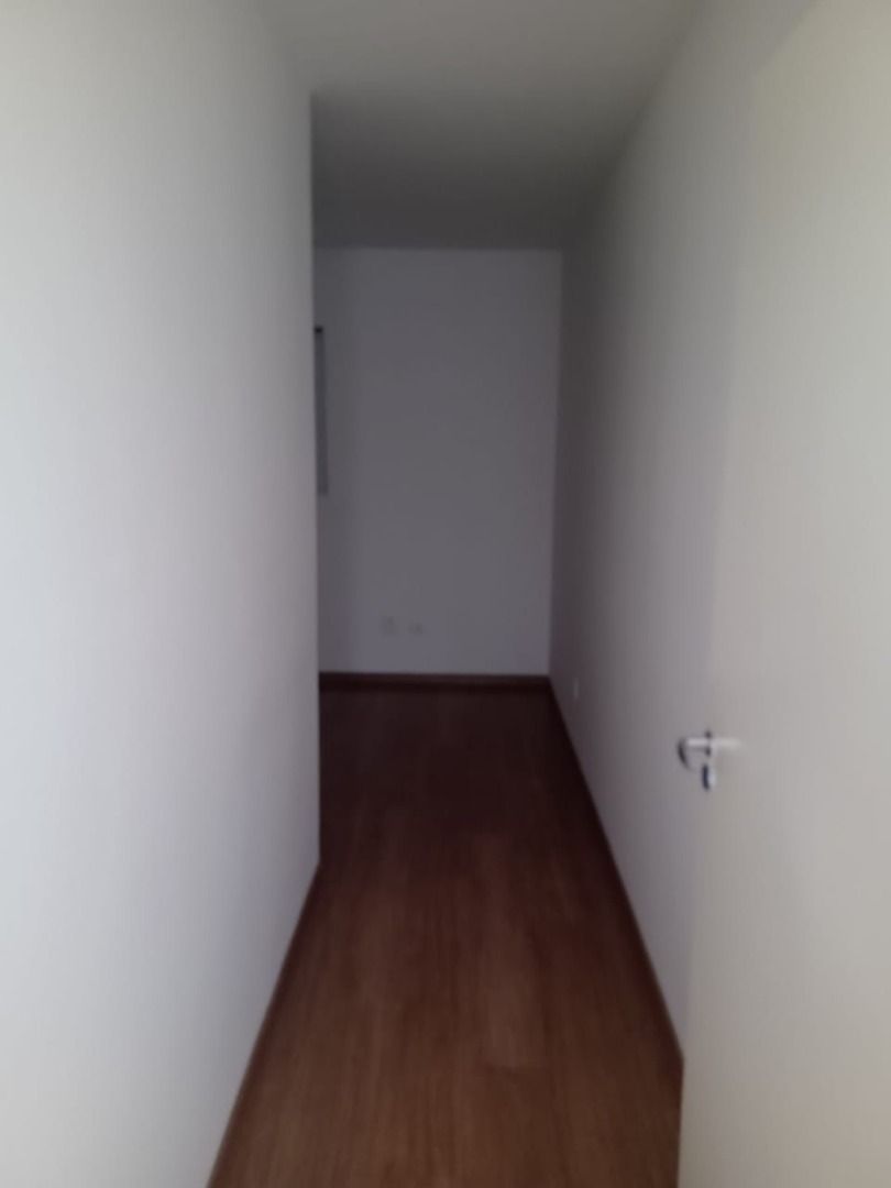 Apartamento à venda com 2 quartos, 55m² - Foto 17