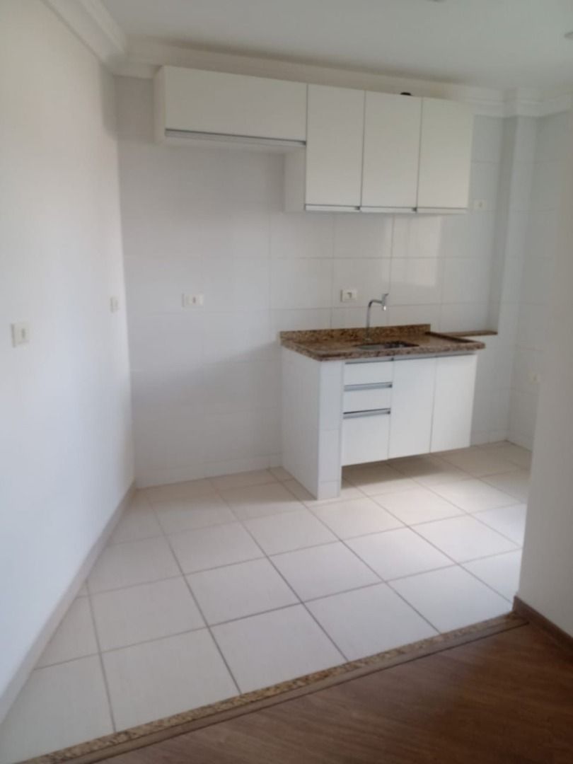 Apartamento à venda com 2 quartos, 55m² - Foto 9