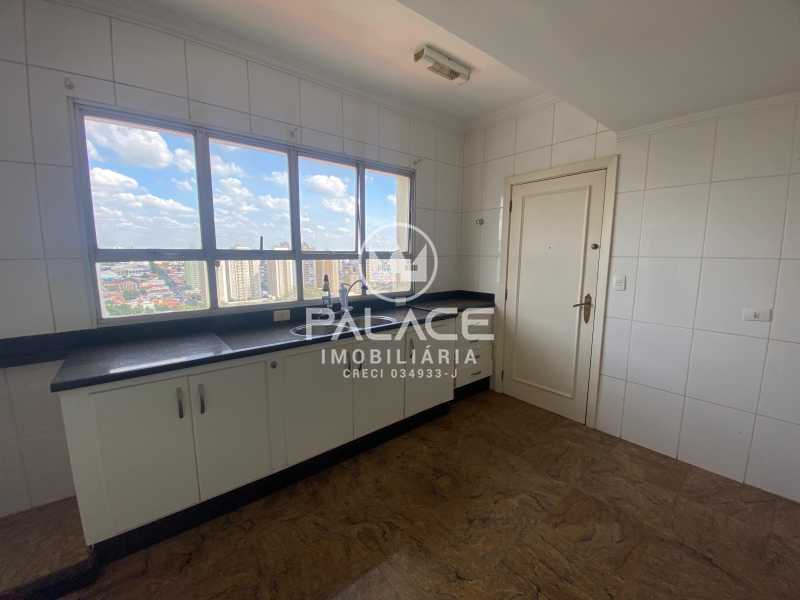 Apartamento para alugar com 4 quartos, 346m² - Foto 17