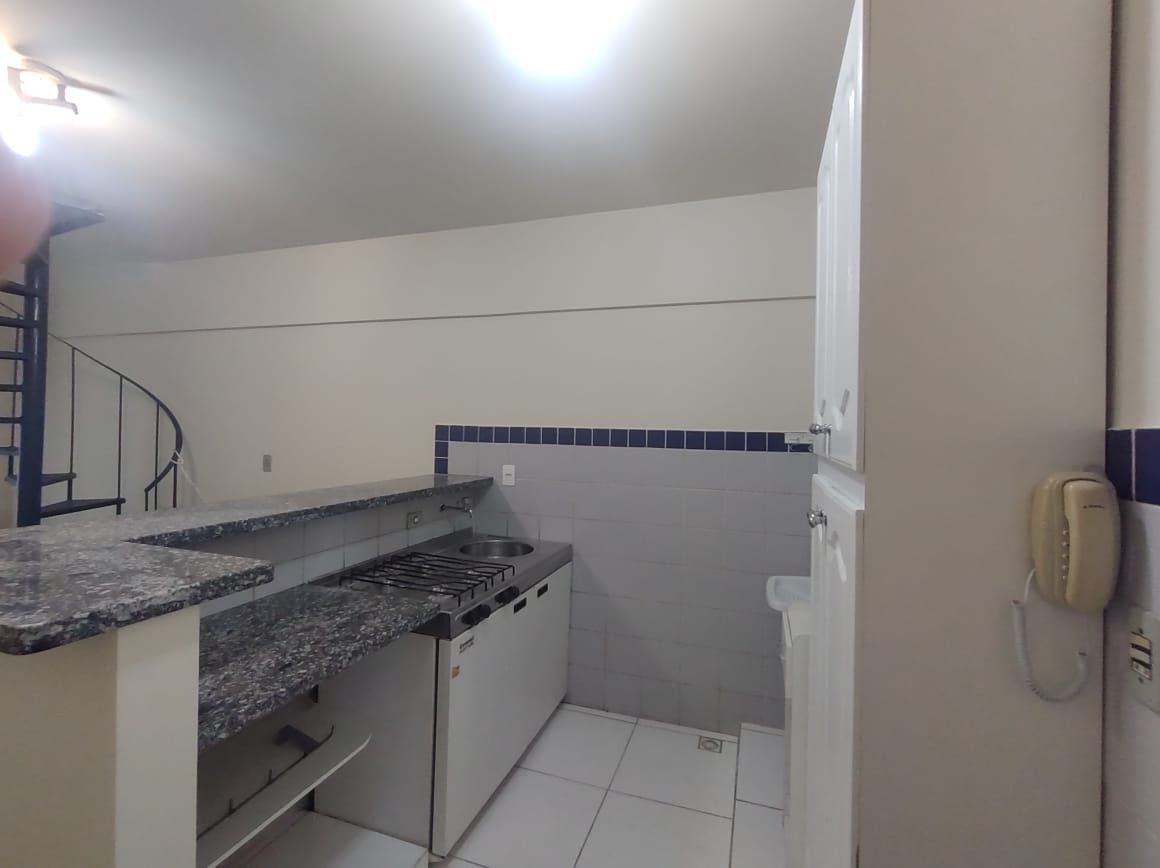 Apartamento para alugar com 1 quarto, 40m² - Foto 9