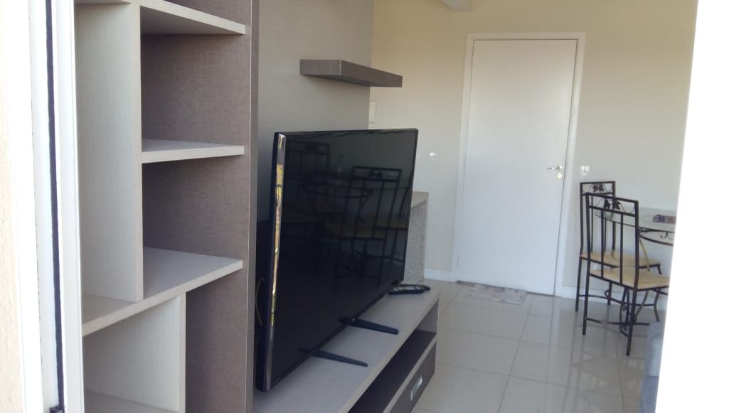 Apartamento à venda com 2 quartos, 83m² - Foto 1