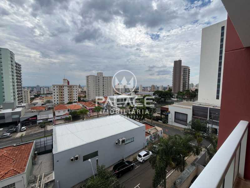 Apartamento à venda com 1 quarto, 47m² - Foto 21