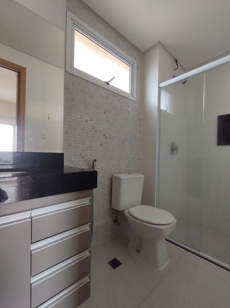 Apartamento para alugar com 3 quartos, 116m² - Foto 14