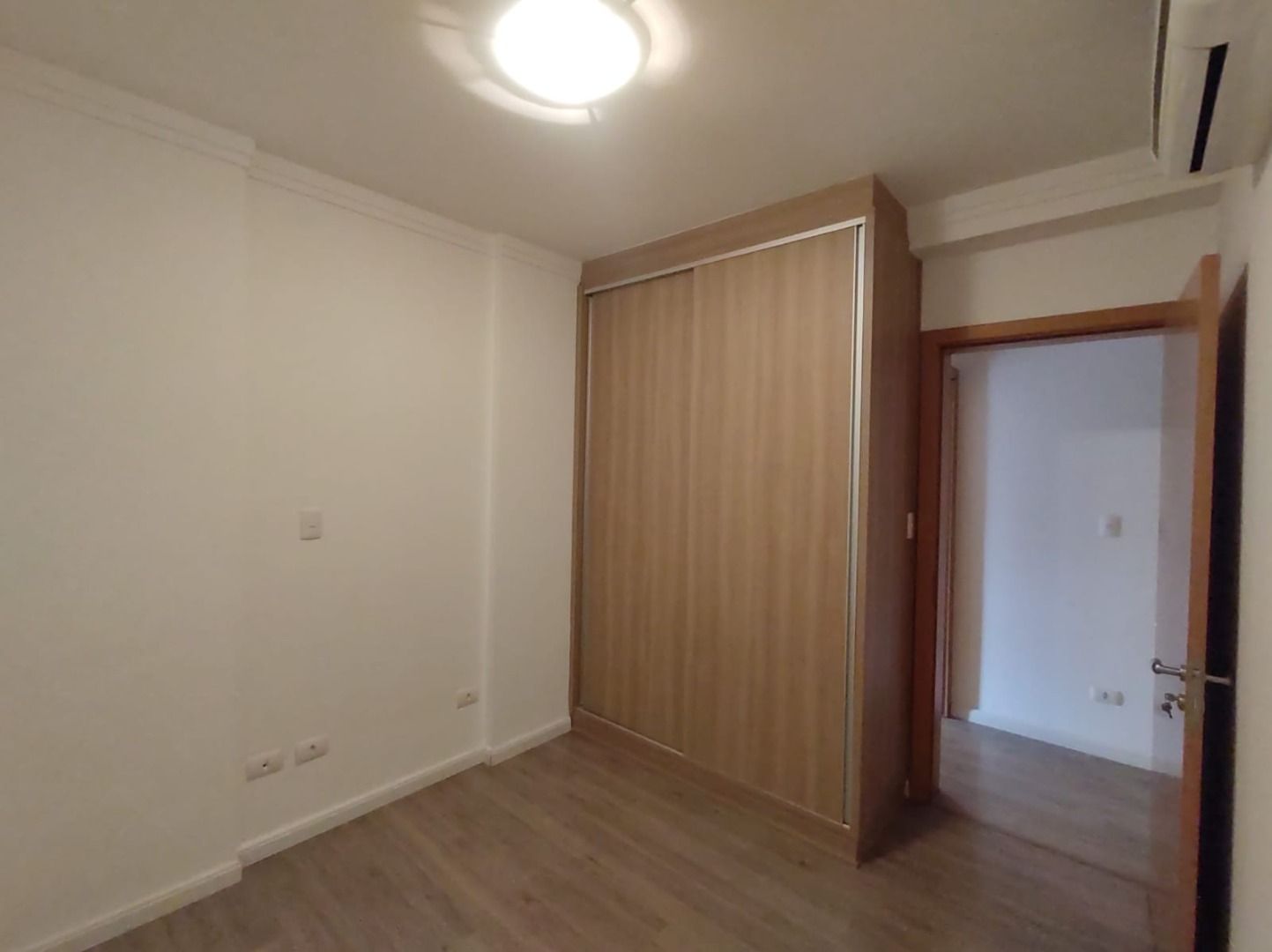 Apartamento para alugar com 3 quartos, 116m² - Foto 16