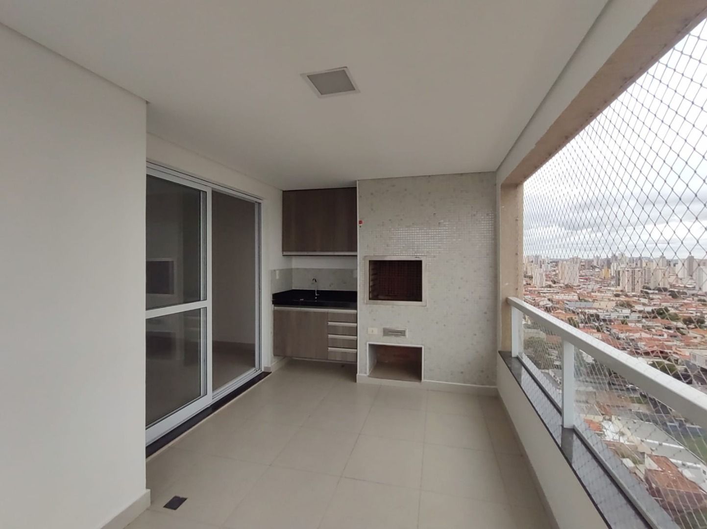 Apartamento para alugar com 3 quartos, 116m² - Foto 4