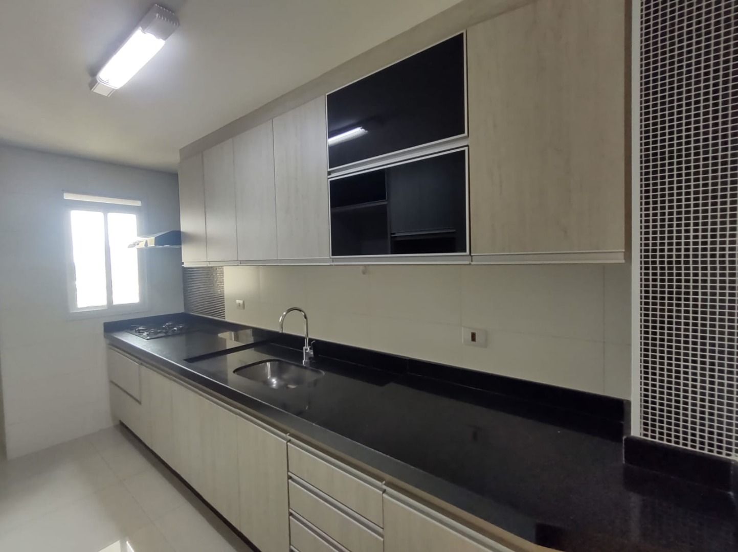 Apartamento para alugar com 3 quartos, 116m² - Foto 7