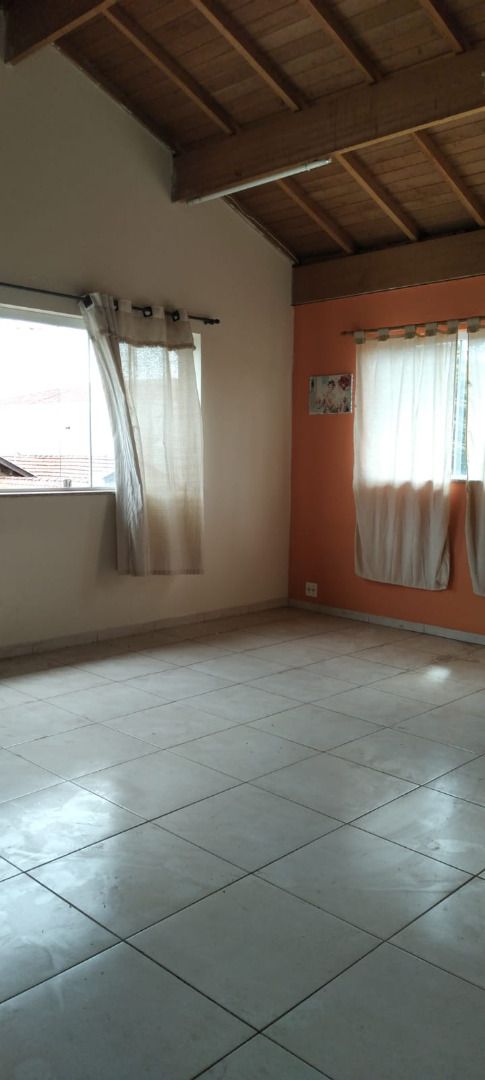 Casa à venda com 3 quartos, 192m² - Foto 18