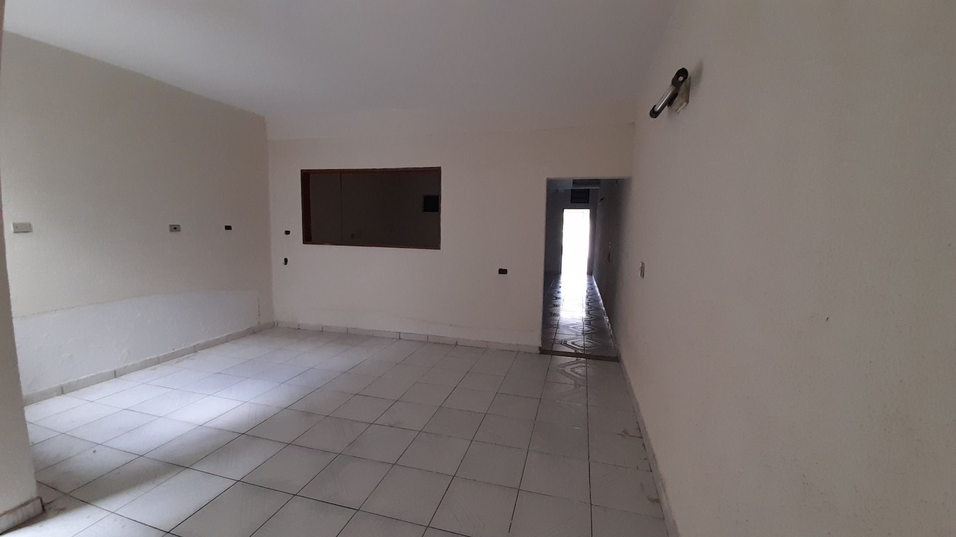 Casa à venda com 3 quartos, 225m² - Foto 8